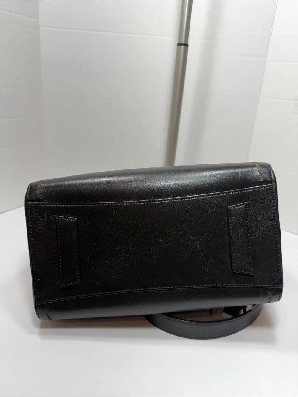 Givenchy Black Antigona Leather Satchel with strap
